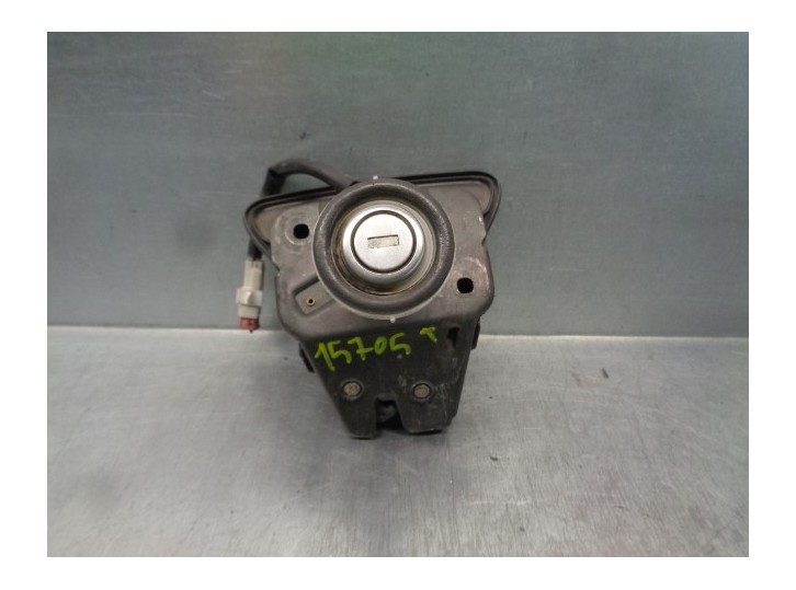Recambio de cerradura maletero / porton para lancia lybra berlina 1.9 jtd referencia OEM IAM 0046548124 2 PINES 