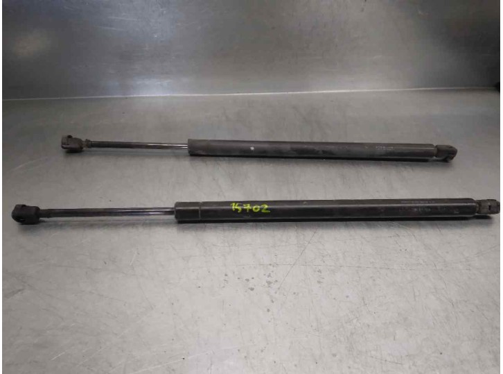 Replacement trunk / tailgate shock absorbers for Honda Accord saloon (CG7-9/CH1-7) 1.8i ES (5 seats) (CH8) OEM I reference