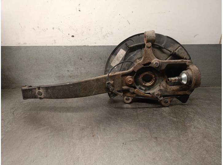 Replacement front left steering knuckle for Jeep Grand Cherokee IV (WK, WK2) 3.0 CRD V6 4x4 OEM IAM reference 68022629AD 6802