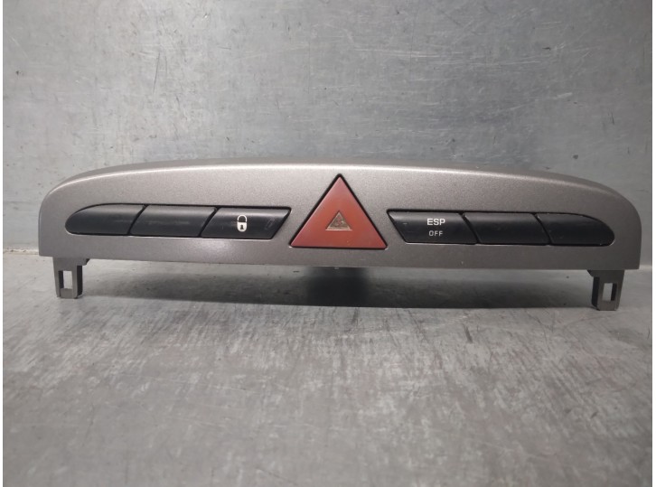 Recambio de warning para peugeot 308 sw confort referencia OEM IAM 9659215177  