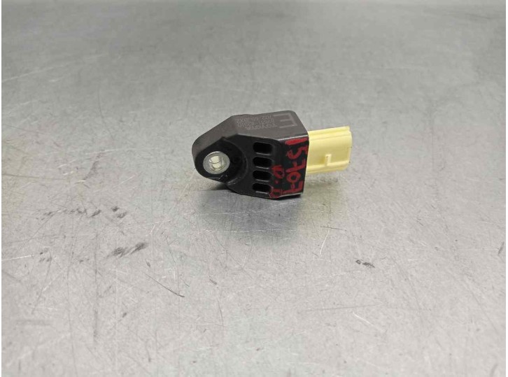 Recambio de sensor airbag para toyota rav 4 (a3) xr referencia OEM IAM 8983142010 