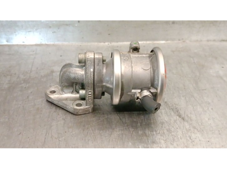 Recambio de valvula egr para audi a6 c5 (4b2, 4b4) 2.4 referencia OEM IAM 078131102F 078131102L 