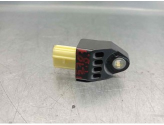 Recambio de sensor airbag para toyota rav 4 (a3) xr referencia OEM IAM 8983133020 