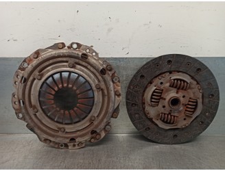 Replacement clutch kit for Opel Zafira A Elegance OEM IAM reference 666130 