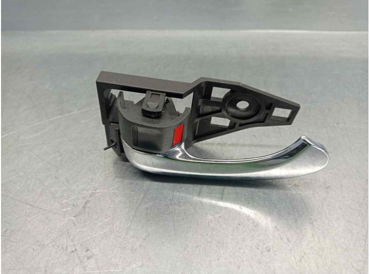 Recambio de maneta interior trasera izquierda para toyota rav 4 (a3) xr referencia OEM IAM   5 PUERTAS