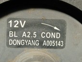 Recambio de electroventilador para kia sorento i (jc) 2.5 crdi referencia OEM IAM A005143 977303E000 DONGYANG