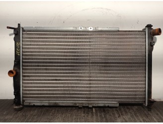 Recambio de radiador agua para daewoo lanos 1.6 cat referencia OEM IAM 96182261 2002303 NRF