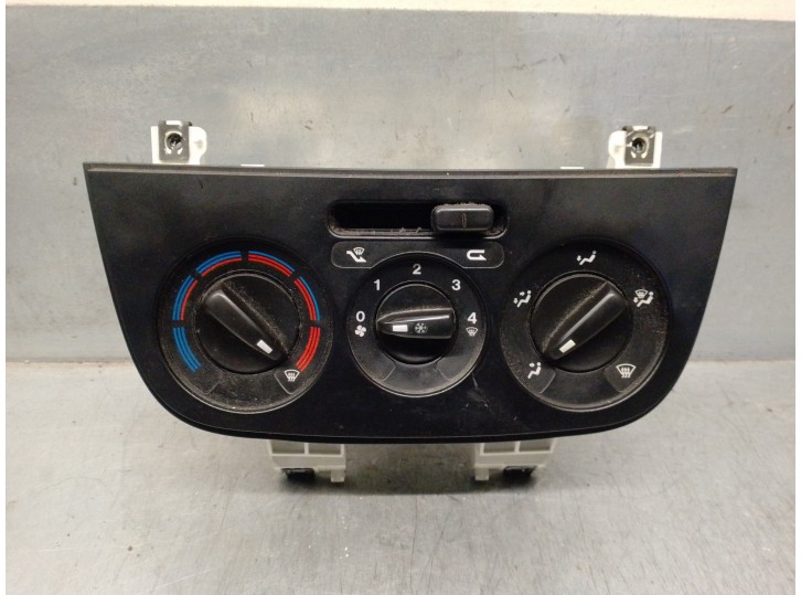 Recambio de mando calefaccion / aire acondicionado para fiat fiorino 1.3 16v jtd cat referencia OEM IAM 77366927  