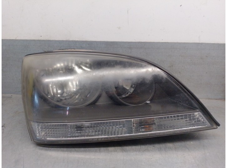 Recambio de faro derecho para kia sorento i (jc) 2.5 crdi referencia OEM IAM 921023E110 921023E110 