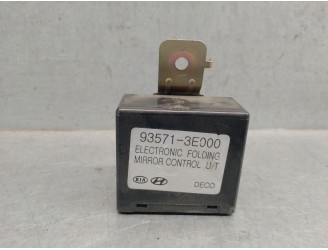 Recambio de modulo electronico para kia sorento i (jc) 2.5 crdi referencia OEM IAM 935713E000 935713E000 