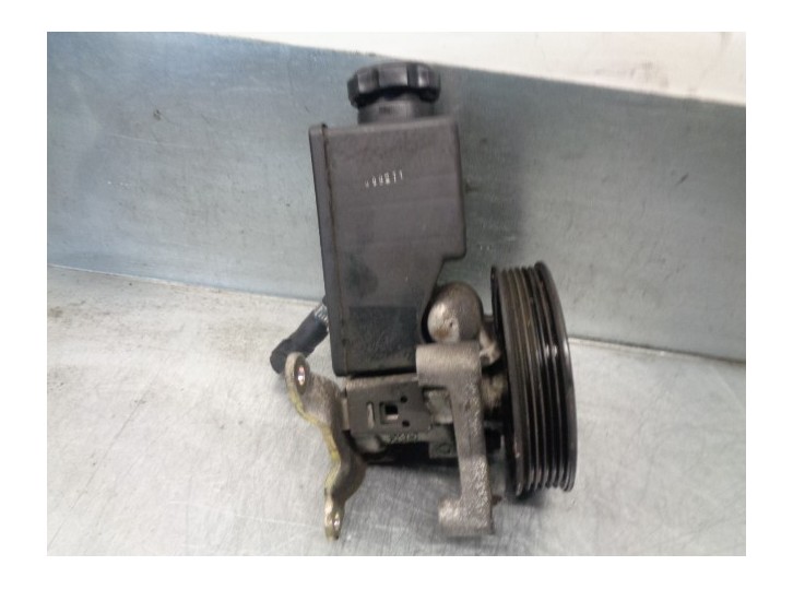 Recambio de bomba servodireccion para ssangyong kyron 200 xdi limited referencia OEM IAM NS6540647 3136A3 