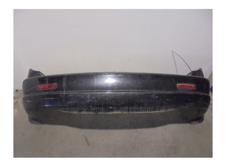 Recambio de paragolpes trasero para ssangyong kyron 200 xdi limited referencia OEM IAM 4081008B01 NEGRO 5 PUERTAS