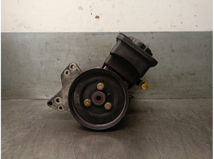 Recambio de bomba servodireccion para bmw x5 (e53) 3.0 d referencia OEM IAM 32416756930 32416756930 