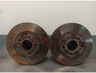 Recambio de disco freno delantero para mercedes-benz clase c (w202) familiar 2.5 20v turbodiesel cat referencia OEM IAM A2104210