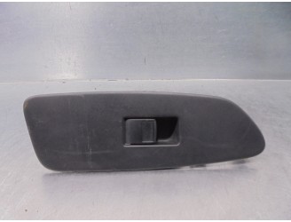 Recambio de mando elevalunas delantero derecho para toyota auris 1.3 16v cat referencia OEM IAM 7423102530  