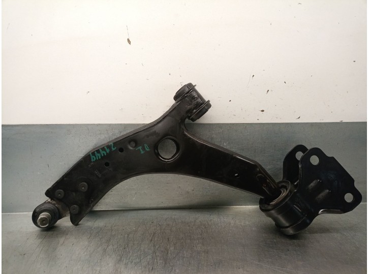 Recambio de brazo suspension inferior delantero izquierdo para volvo v40 hatchback (525) d3 referencia OEM IAM 31340232 31340232