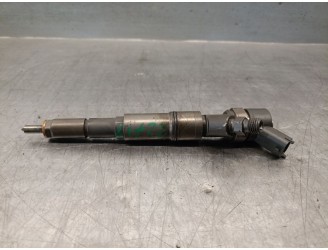 Recambio de inyector para bmw x5 (e53) 3.0 d referencia OEM IAM 7785984 0445110266 BOSCH