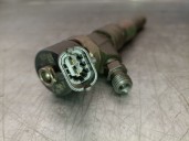 Recambio de inyector para bmw x5 (e53) 3.0 d referencia OEM IAM 7785984 0445110266 BOSCH