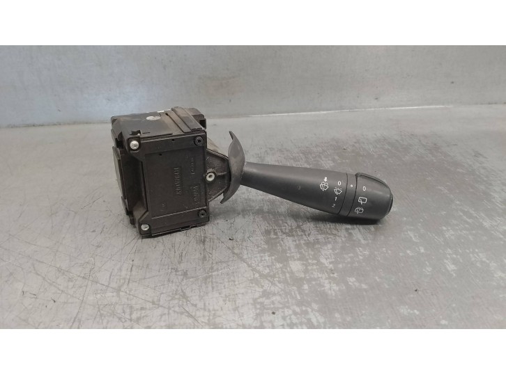 Replacement wiper stalk for Dacia Lodgy 1.5 dCi diesel FAP CAT OEM IAM reference 8201168008 