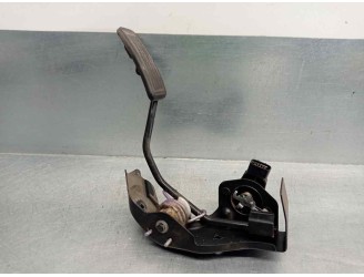 Replacement accelerator pedal potentiometer for Toyota Corolla Verso (R1) 2.2 D-4D Luna OEM IAM reference 8928152021 