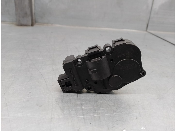 Recambio de motor calefaccion para bmw serie 5 lim. (f10) 3.0 turbodiesel referencia OEM IAM 26022010 