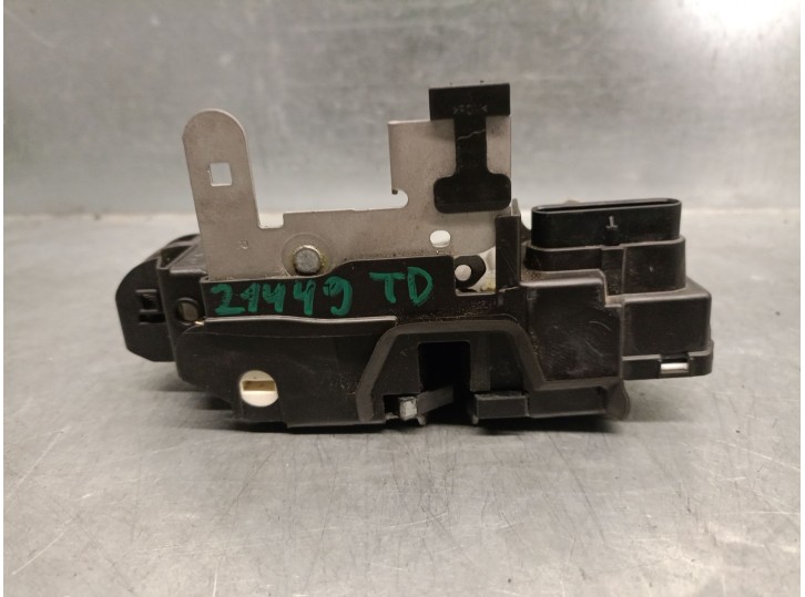 Recambio de cerradura puerta trasera derecha para volvo v40 hatchback (525) d3 referencia OEM IAM 31440398 