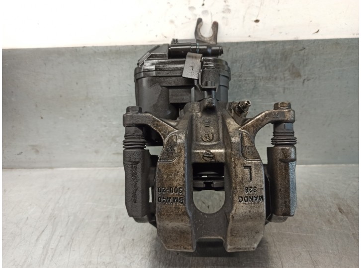 Replacement left rear brake caliper for BMW 3 Series touring (G21) 2.0 16V turbodiesel OEM IAM reference 34208836849 MAN