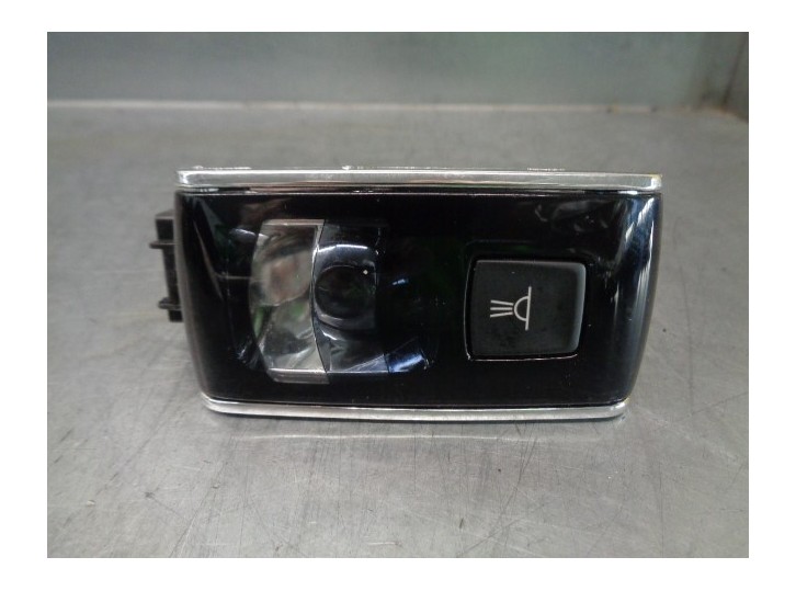 Recambio de luz interior para peugeot 508 gt referencia OEM IAM 96884880XT 