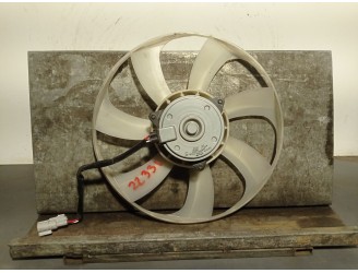 Recambio de electroventilador para toyota c-hr (_x1_) 1.8 hybrid (zyx10_, zyx11_) referencia OEM IAM 163630T190 167110T170 16800