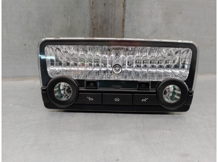 Recambio de luz interior para bmw serie 5 lim. (f10) 3.0 turbodiesel referencia OEM IAM 6570100000  