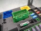 Recambio de caja reles / fusibles para peugeot 508 gt referencia OEM IAM 9664992380 S180121005G CONTINENTAL