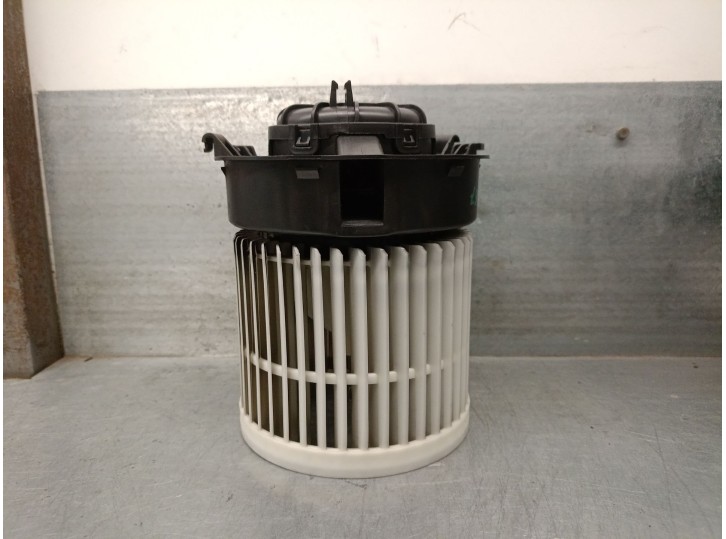 Recambio de motor calefaccion para ssangyong xlv suv e-xgi 160 referencia OEM IAM 4051076  16J14TH2DJVM