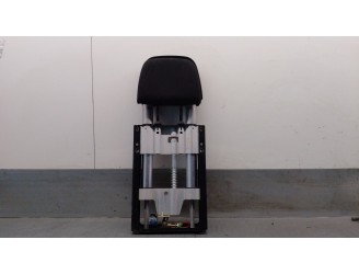 Replacement headrest for Peugeot 307 CC (S1) 2.0 16V CAT OEM IAM reference 9643468680 885290 