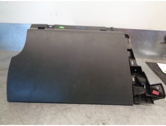 Recambio de guantera para peugeot 508 gt referencia OEM IAM 9686450877 