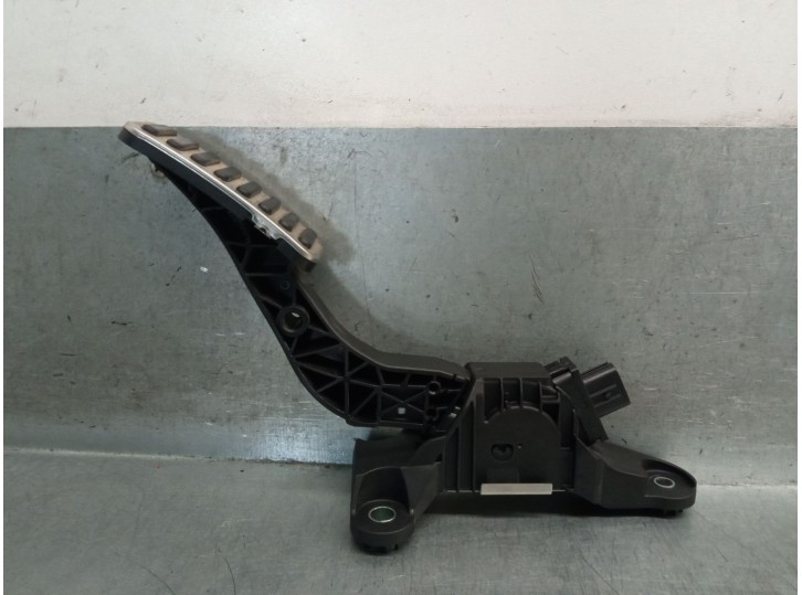 Recambio de potenciometro pedal para hyundai kona (os, ose, osi) 1.6 t-gdi referencia OEM IAM 8110CN6216701 00136810 