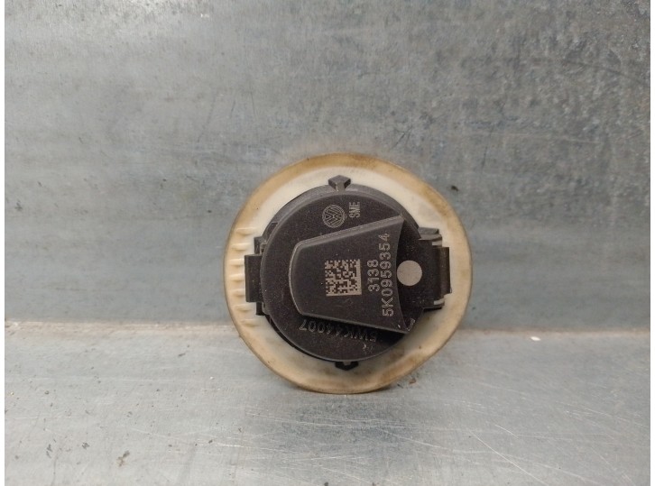 Recambio de sensor impacto para volkswagen golf vi (5k1) 1.6 tdi dpf referencia OEM IAM 5K0959354 5WK44007 