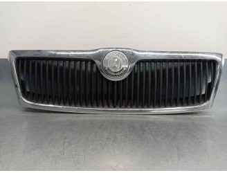 Recambio de rejilla delantera para skoda octavia berlina (1z3) active referencia OEM IAM 