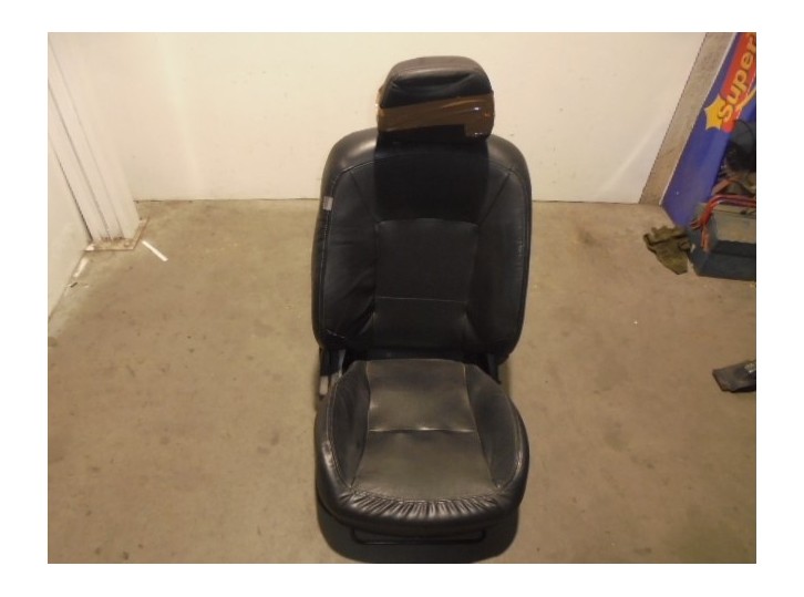 Recambio de asiento delantero derecho para mitsubishi lancer berlina (cy0) inform referencia OEM IAM CUERO NEGRO 4 PUERTAS