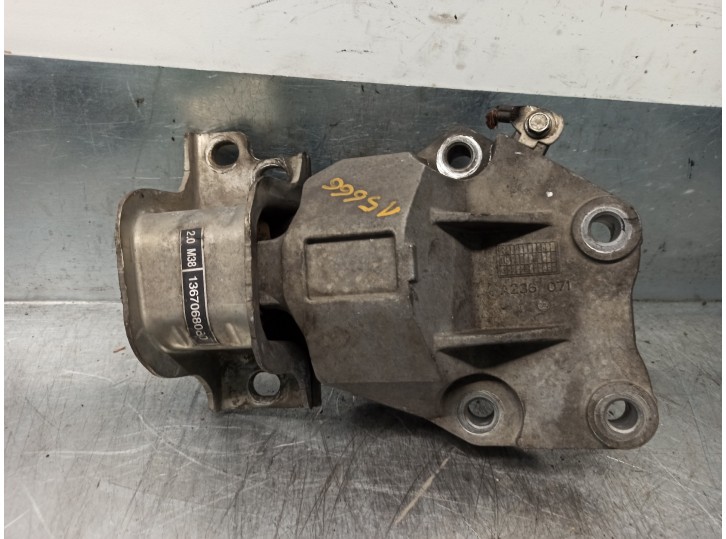 Replacement engine mount for Fiat Ducato open cab, double cabin 33 (01.2007 =>) 115 (rs: 3450 mm) OEM IAM reference 13670