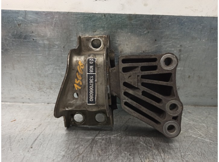 Replacement engine mount for Fiat Ducato open body, double cab 33 (01.2007 =>) 115 (WB: 3450 mm) OEM IAM reference 13670