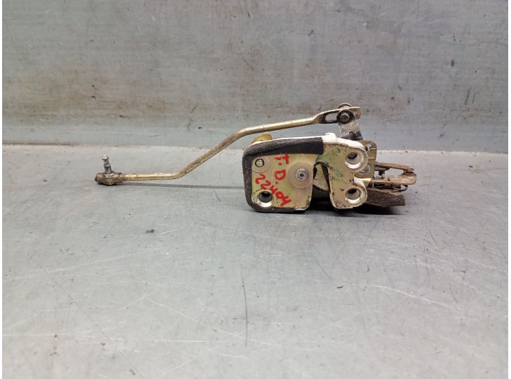 Recambio de cerradura puerta trasera derecha para ssangyong musso (fj) 2.3 d referencia OEM IAM 7130205000 7130205000 