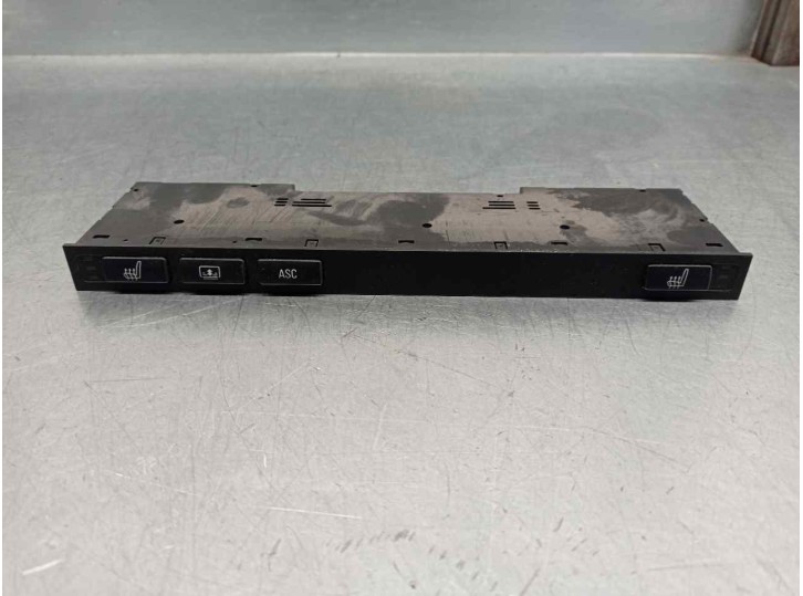 Recambio de mando para bmw serie 5 berlina (e39) 530d referencia OEM IAM 61318373718 03742020 