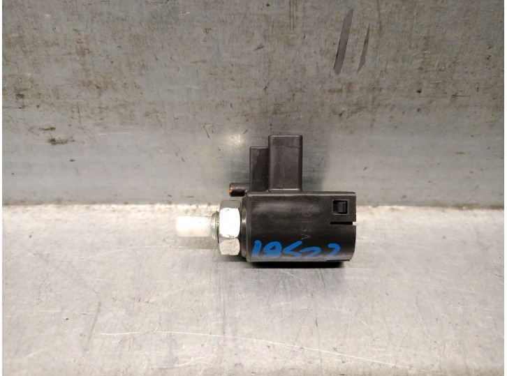 Recambio de interruptor para mitsubishi mirage / space star vi hatchback (a0_a) 1.2 referencia OEM IAM 8606A025 8606A025 