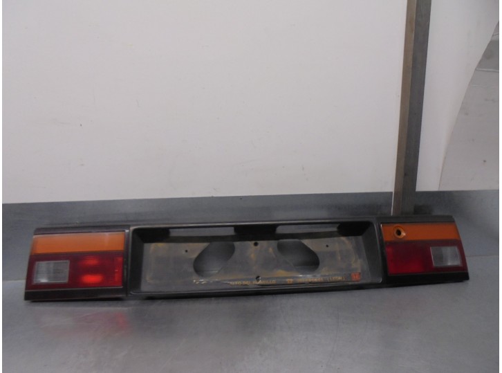 Recambio de piloto trasero central para honda concerto (hw) 1.5 cat referencia OEM IAM 33700SK3G02  5 PUERTAS