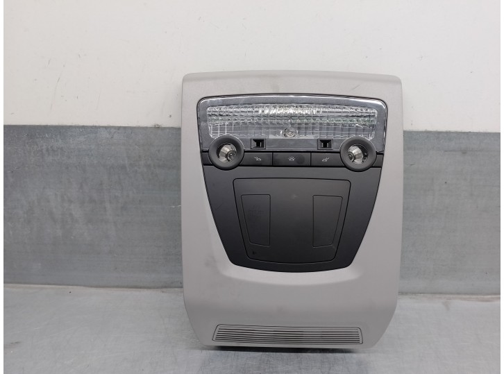 Recambio de luz interior para bmw serie 5 lim. (f10) 3.0 turbodiesel referencia OEM IAM C282070 
