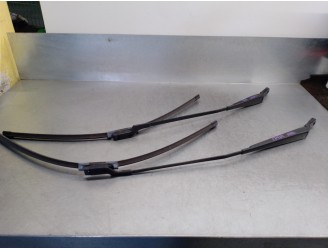 Recambio de brazo limpia delantero derecho para peugeot 5008 active referencia OEM IAM 9672059480  