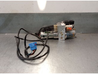 Recambio de bomba hidraulico/capota para peugeot 307 cc (s1) 2.0 16v cat referencia OEM IAM 10562130106 8446H9 