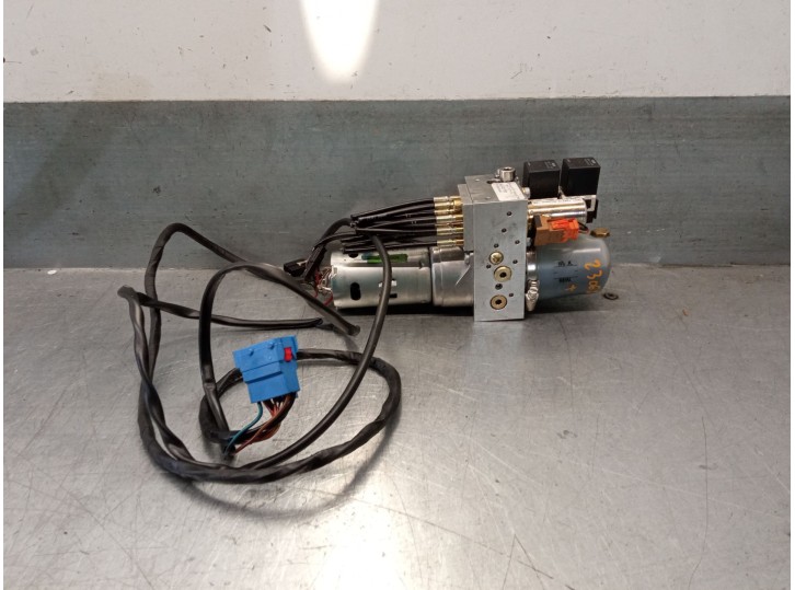 Recambio de bomba hidraulico/capota para peugeot 307 cc (s1) 2.0 16v cat referencia OEM IAM 10562130106 8446H9 
