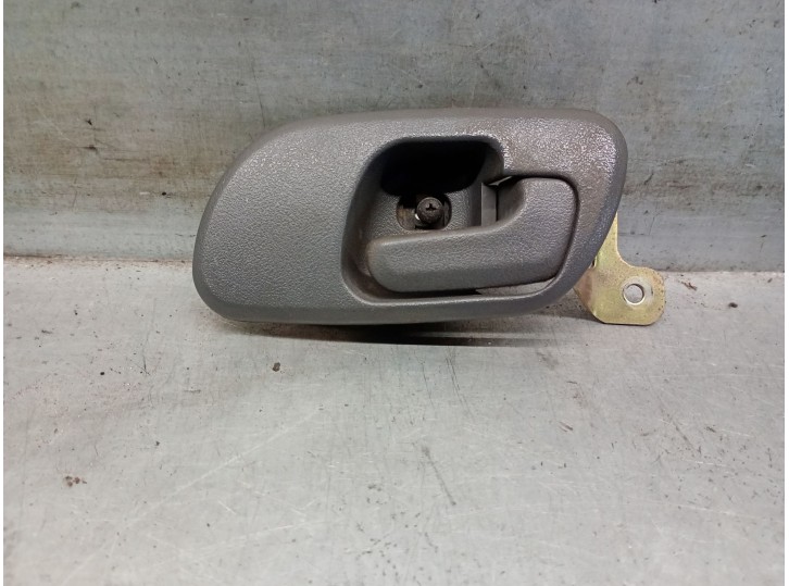 Recambio de maneta interior delantera derecha para ssangyong musso (fj) 2.3 d referencia OEM IAM 7241105101AAC 7241105101AAC 