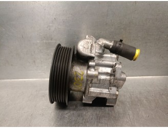 Recambio de bomba servodireccion para jaguar s-type ii (x200) 2.7 d referencia OEM IAM 4R833A674AB C2C34042 7691955341 ZF